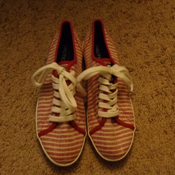 nautica lanyard sneakers